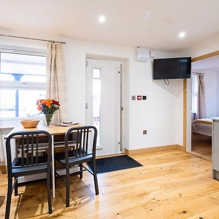 Three Tuns Apartments - Sycamore Pettistree Exterior foto